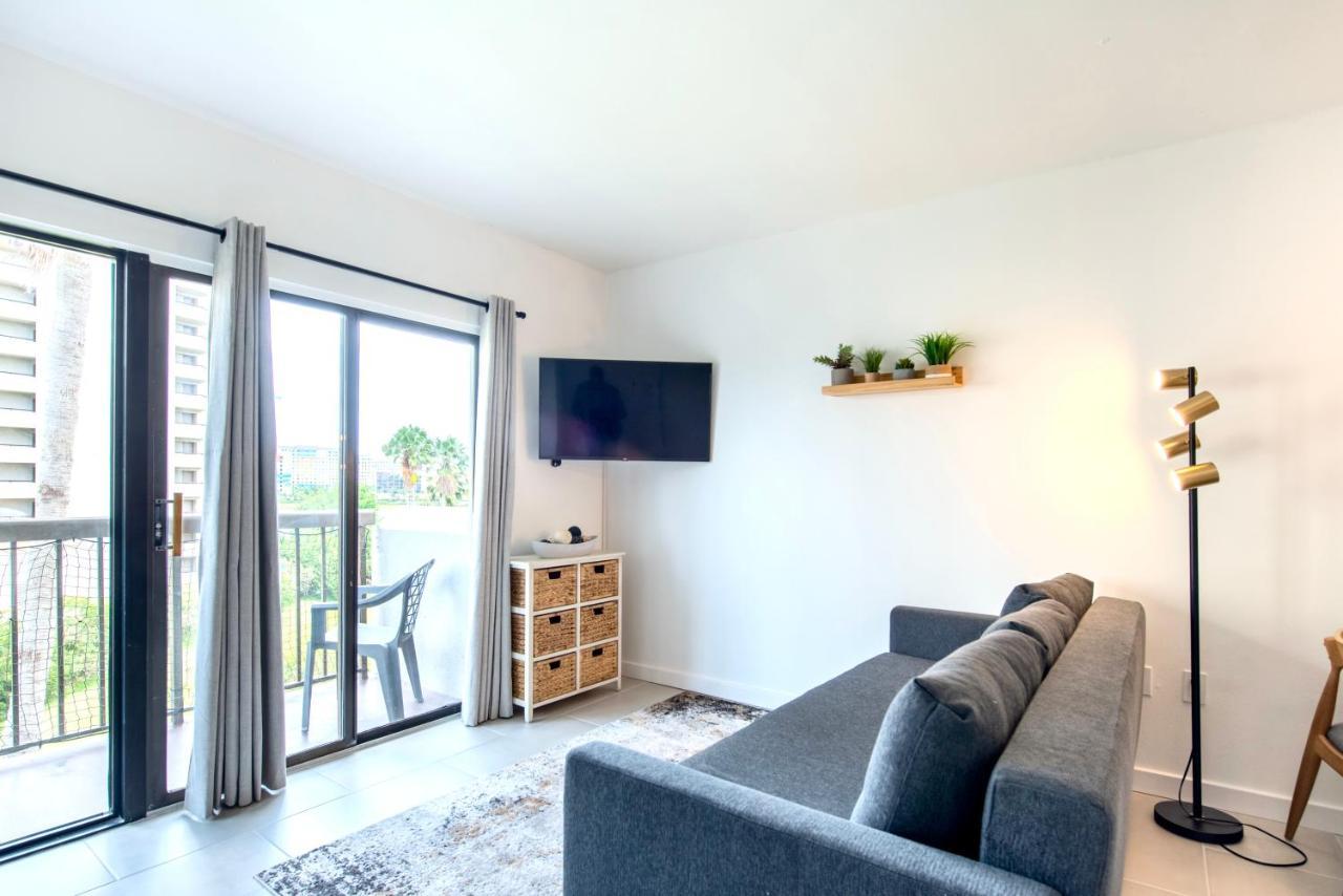 Studio Near Universal Studios With Great View Orlando Esterno foto